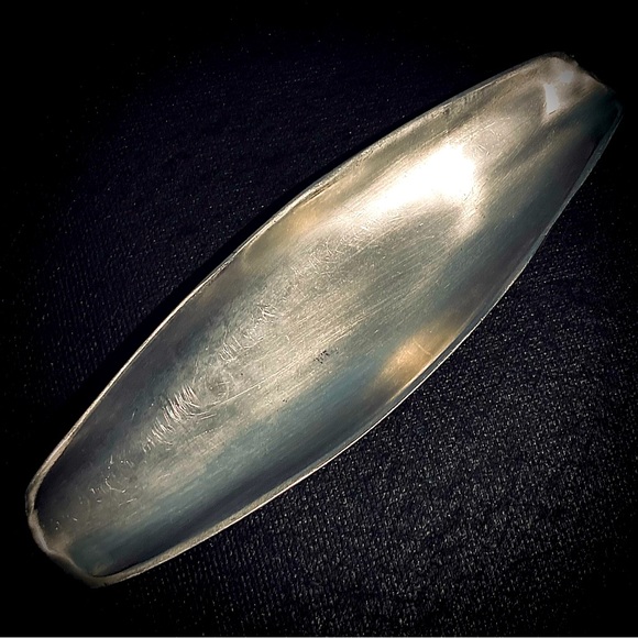 Vintage metal oval/oblong tidy server tray (silver) - Picture 1 of 6